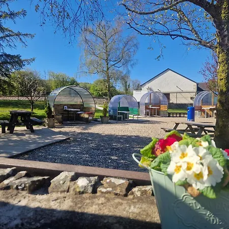 The Village Nest Bed & Breakfast *